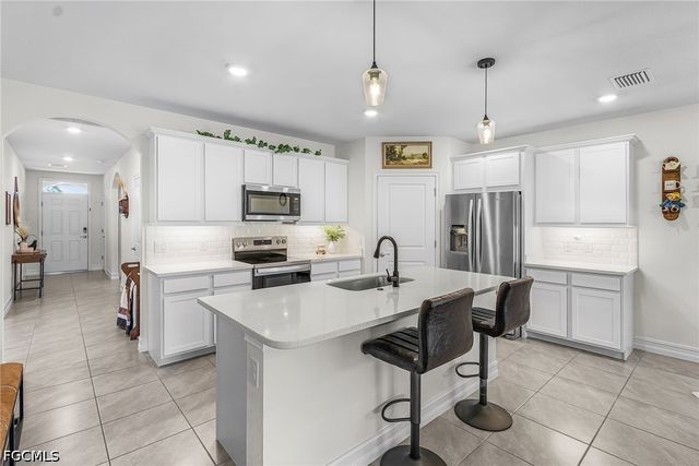 3128 Cozumel CT, Cape Coral, FL 33909