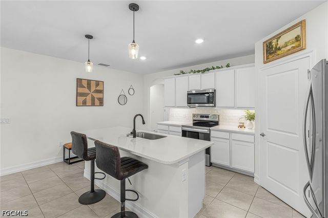 3128 Cozumel CT, Cape Coral, FL 33909