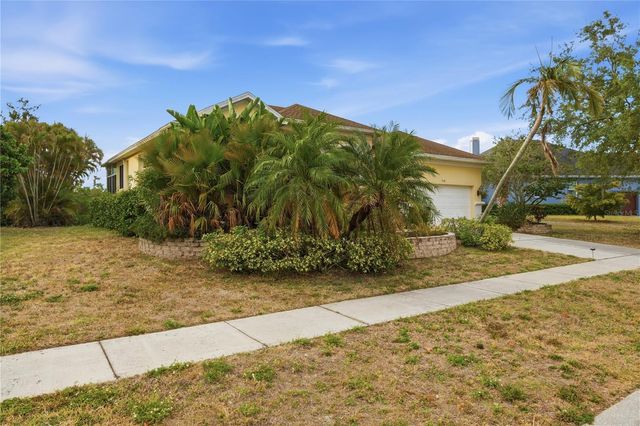 718 BUNKER VIEW DRIVE, Apollo Beach, FL 33572