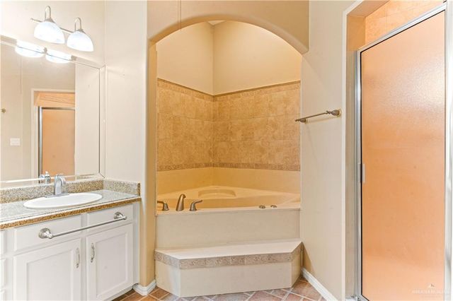 704 Redbud Avenue, Mcallen, TX 78504