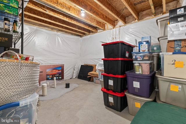241 CEDAR SPRING DR, Strasburg, VA 22657