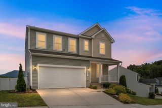 241 CEDAR SPRING DR, Strasburg, VA 22657