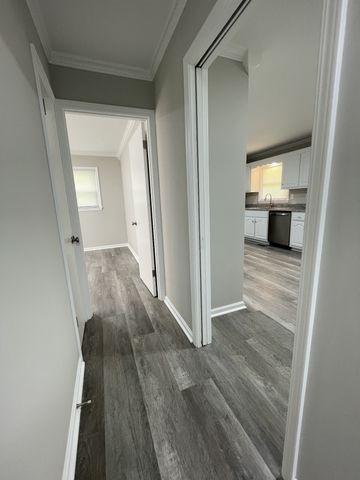 326 Valley View Rd, Dover, TN 37058