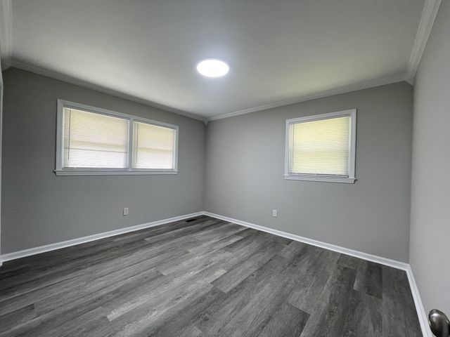326 Valley View Rd, Dover, TN 37058