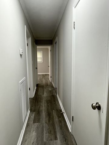 326 Valley View Rd, Dover, TN 37058