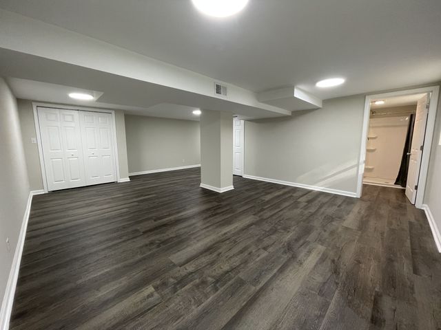 326 Valley View Rd, Dover, TN 37058
