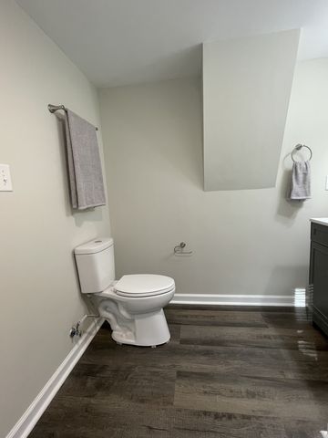 326 Valley View Rd, Dover, TN 37058