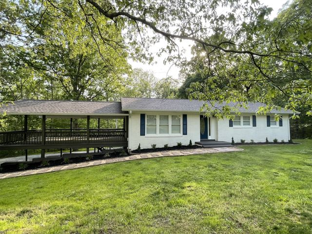 326 Valley View Rd, Dover, TN 37058