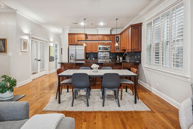 3248 N Kenmore Avenue 3, Chicago, IL 60657