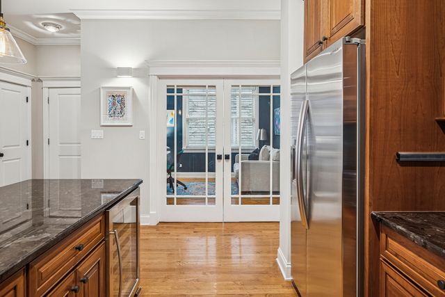 3248 N Kenmore Avenue 3, Chicago, IL 60657