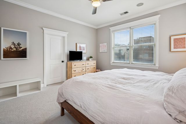 3248 N Kenmore Avenue 3, Chicago, IL 60657