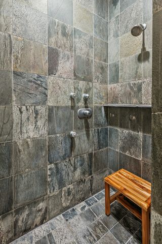 3248 N Kenmore Avenue 3, Chicago, IL 60657