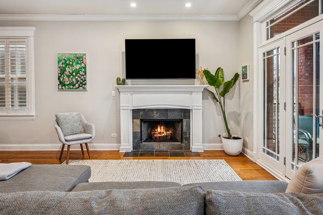 3248 N Kenmore Avenue 3, Chicago, IL 60657