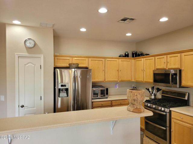 17461 S Indigo Crest Pass, Vail, AZ 85641