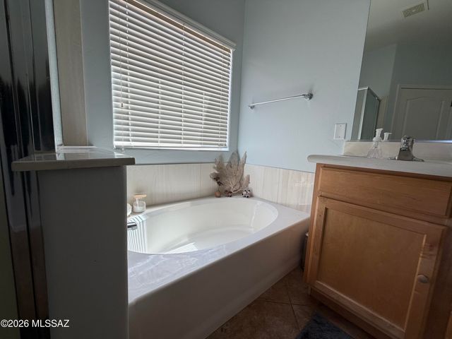 17461 S Indigo Crest Pass, Vail, AZ 85641