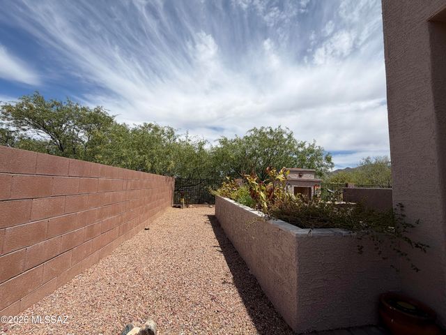 17461 S Indigo Crest Pass, Vail, AZ 85641