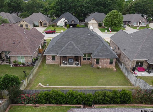 18847 Spanish Oak Ct, Flint, TX 75762