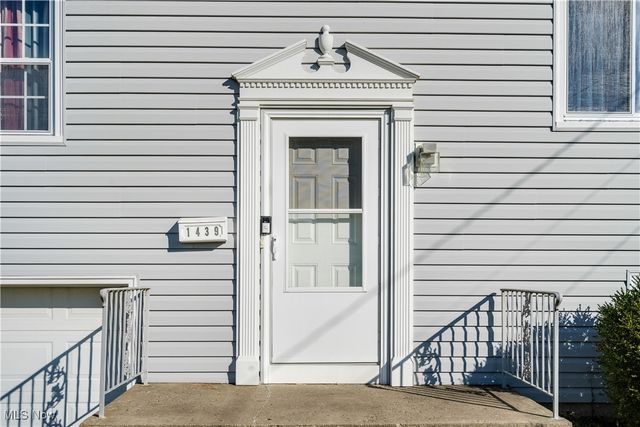 1439 Bexley Drive, Youngstown, OH 44515