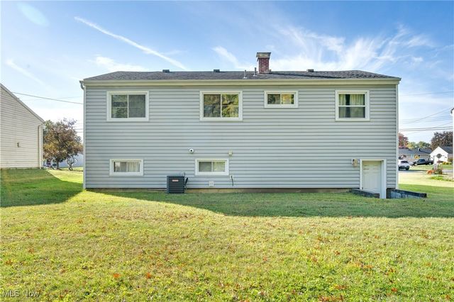 1439 Bexley Drive, Youngstown, OH 44515