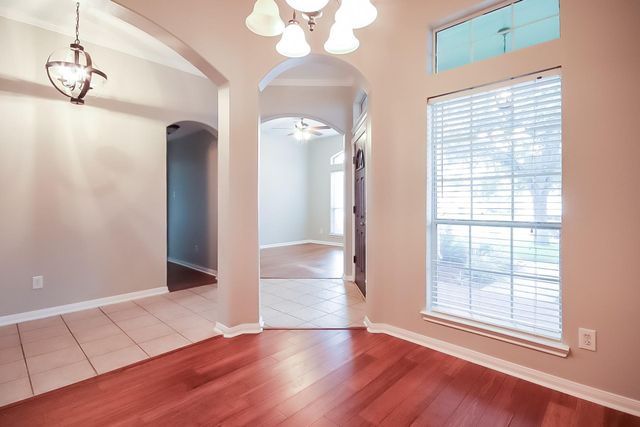 1118 Chase Park Drive, Bacliff, TX 77518
