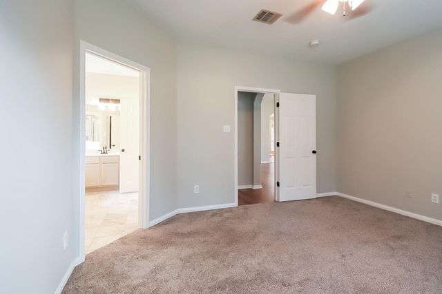 1118 Chase Park Drive, Bacliff, TX 77518