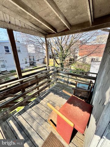 516 E 11TH ST, Wilmington, DE 19801