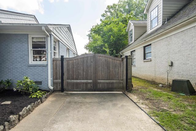 144 MAGNOLIA DR, Memphis, TN 38117