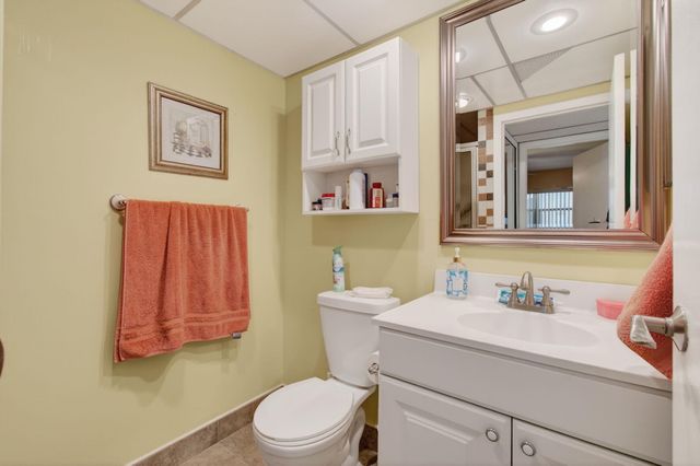 256 Flanders F, Delray Beach, FL 33484