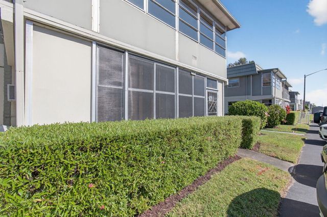 256 Flanders F, Delray Beach, FL 33484