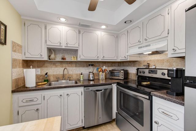 256 Flanders F, Delray Beach, FL 33484