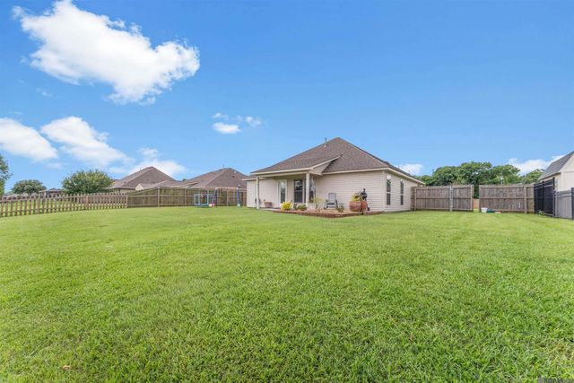 14362 Caribbean Dr, Gonzales, LA 70737