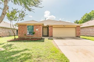 1102 David Drive, Euless, TX 76040