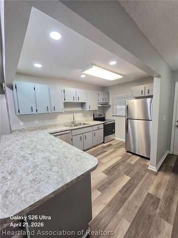 2702 Golf Hammock Drive, Sebring, FL 33872