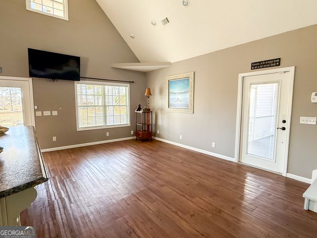 765 Max Deen Drive, Baxley, GA 31513