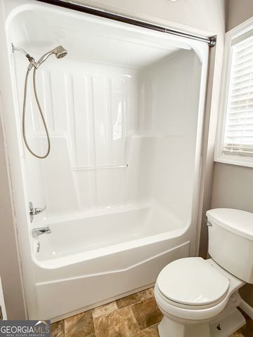 765 Max Deen Drive, Baxley, GA 31513