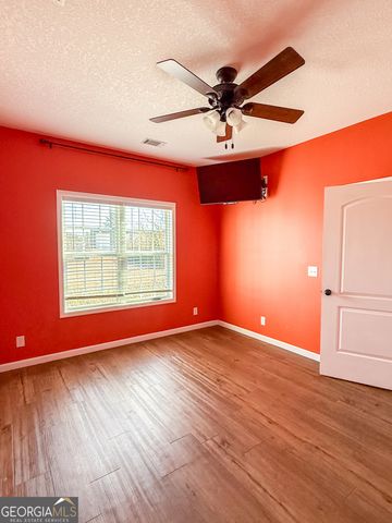 765 Max Deen Drive, Baxley, GA 31513