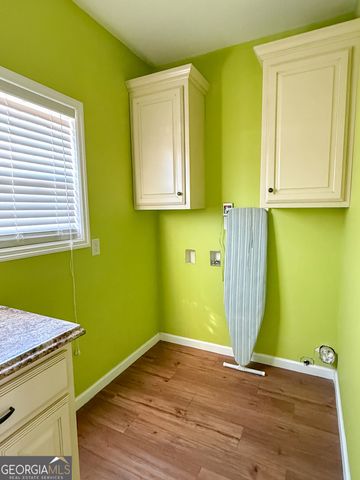 765 Max Deen Drive, Baxley, GA 31513