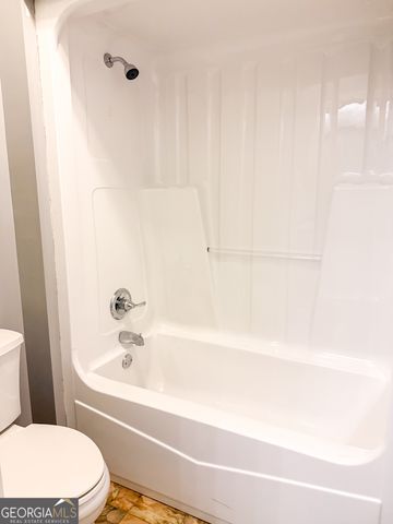 765 Max Deen Drive, Baxley, GA 31513