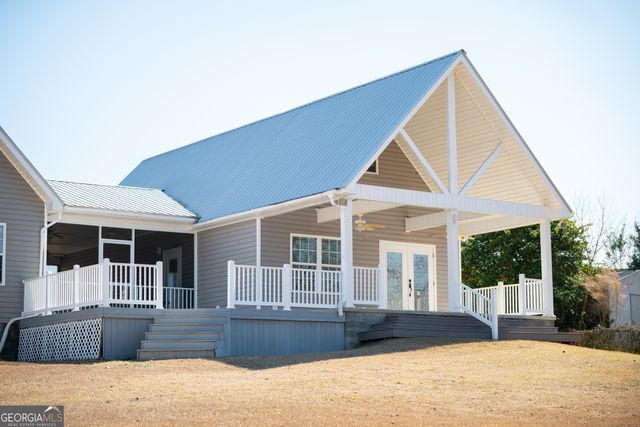 765 Max Deen Drive, Baxley, GA 31513