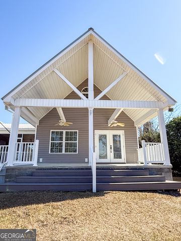 765 Max Deen Drive, Baxley, GA 31513