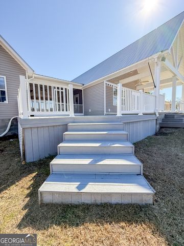 765 Max Deen Drive, Baxley, GA 31513