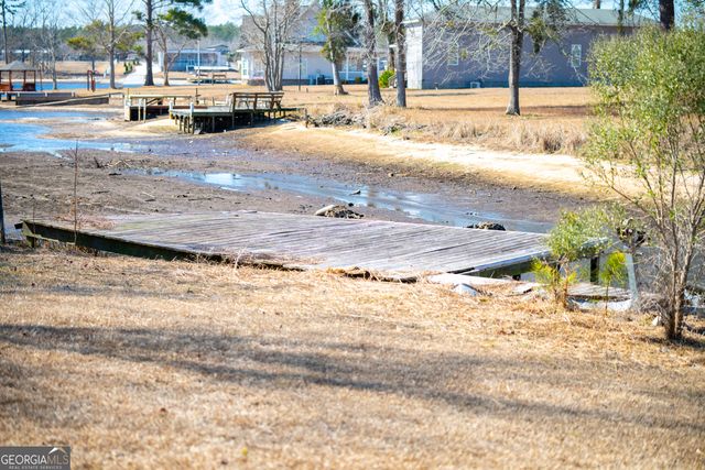 765 Max Deen Drive, Baxley, GA 31513