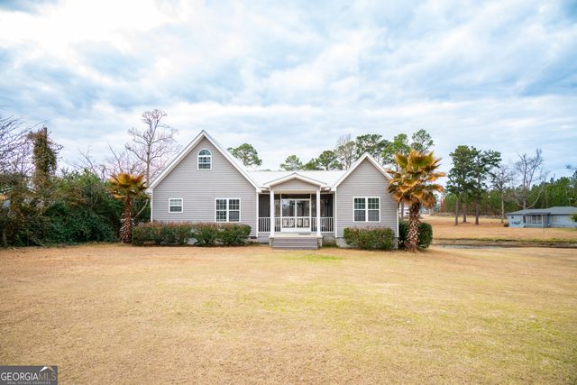 765 Max Deen Drive, Baxley, GA 31513