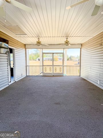 765 Max Deen Drive, Baxley, GA 31513