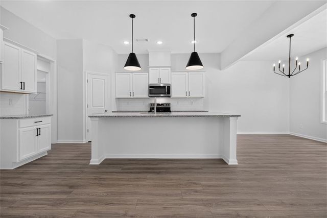 2022 Oconee Bluff Drive, Athens, GA 30601