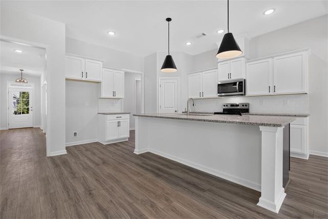 2022 Oconee Bluff Drive, Athens, GA 30601