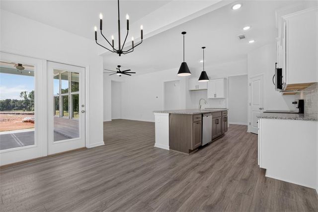 2022 Oconee Bluff Drive, Athens, GA 30601