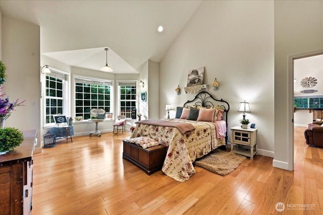 12811 Kapowsin Highlands Drive E, Graham, WA 98338