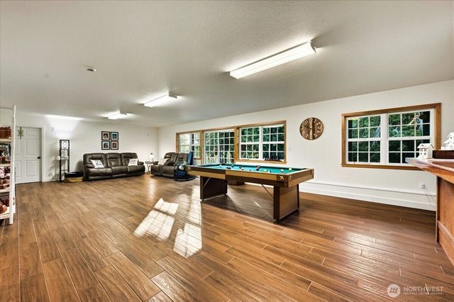 12811 Kapowsin Highlands Drive E, Graham, WA 98338
