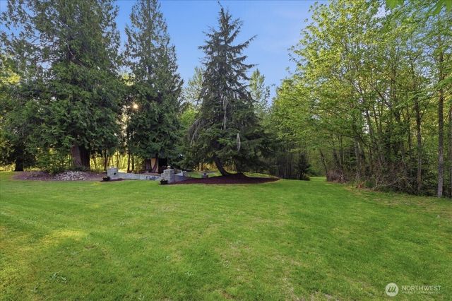 12811 Kapowsin Highlands Drive E, Graham, WA 98338